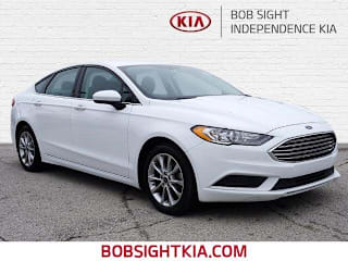 2017 Ford Fusion SE 3FA6P0H72HR235220 2017 Ford Fusion SE