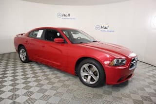 2013 Dodge Charger SXT 2C3CDXHG5DH520213 2013 Dodge Charger SXT