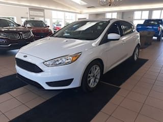2018 Ford Focus SE 1FADP3K24JL276488 2018 Ford Focus SE