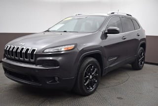 2017 Jeep Cherokee Latitude 1C4PJLCS9HW667488 2017 Jeep Cherokee Latitude