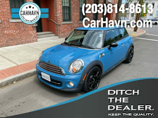 2012 MINI Cooper Base WMWSU3C57CT264063 2012 MINI Cooper Base
