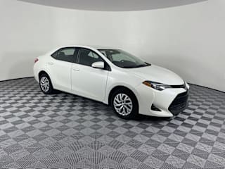 2018 Toyota Corolla LE 5YFBURHE6JP817238 2018 Toyota Corolla LE