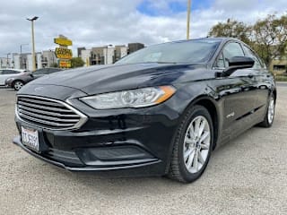 2017 Ford Fusion Hybrid SE 3FA6P0LU2HR114135 2017 Ford Fusion Hybrid SE