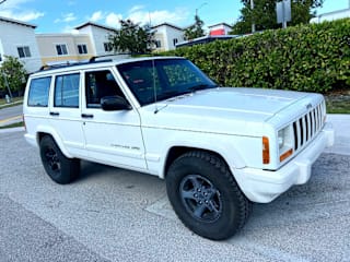 1998 Jeep Cherokee Classic 1J4FT68S3WL212791 1998 Jeep Cherokee Classic