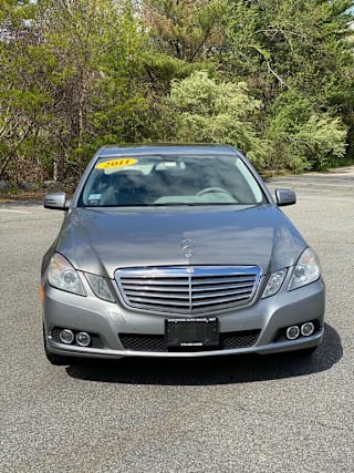 2011 Mercedes-Benz E-Class E 550 Luxury 4MATIC WDDHF9AB1BA304575 2011 Mercedes-Benz E-Class E 550 Luxury 4MATIC