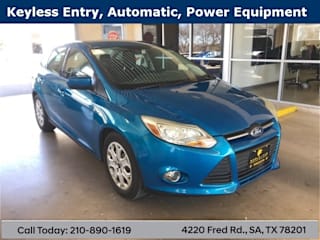 2012 Ford Focus 1FAHP3F25CL257317 2012 Ford Focus