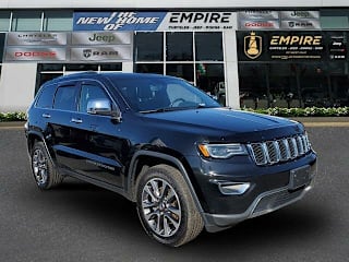 2018 Jeep Grand Cherokee 1C4RJFBM4JC375560 2018 Jeep Grand Cherokee