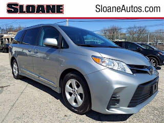 2018 Toyota Sienna 5TDKZ3DC5JS912710 2018 Toyota Sienna