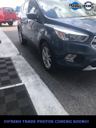 2018 Ford Escape SEL 1FMCU0HD0JUC55889 2018 Ford Escape SEL