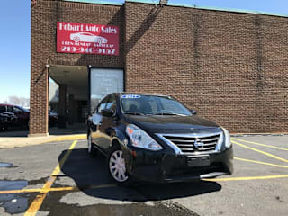 2017 Nissan Versa 1.6 S 3N1CN7AP7HL800850 2017 Nissan Versa 1.6 S