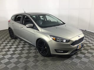 2016 Ford Focus SE 1FADP3K29GL355793 2016 Ford Focus SE