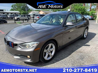 2014 BMW 3 Series 320i WBA3B1C59EK135054 2014 BMW 3 Series 320i