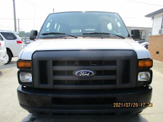 2011 Ford E-Series Wagon E-350 SD XL 1FBNE3BL1BDB06781 2011 Ford E-Series Wagon E-350 SD XL