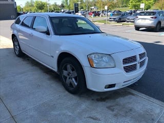 2006 Dodge Magnum SXT 2D4GZ47V16H443181 2006 Dodge Magnum SXT