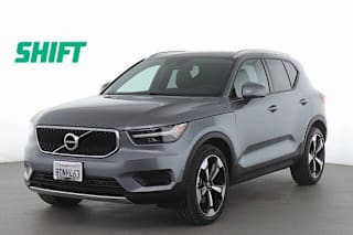 2019 Volvo XC40 T5 Momentum YV4162XZXK2013717 2019 Volvo XC40 T5 Momentum