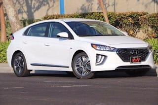 2020 Hyundai Ioniq Plug-in Hybrid SEL KMHC75LD2LU192759 2020 Hyundai Ioniq Plug-in Hybrid SEL