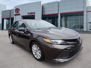 2019 Toyota Camry LE 4T1B11HK3KU214988 2019 Toyota Camry LE