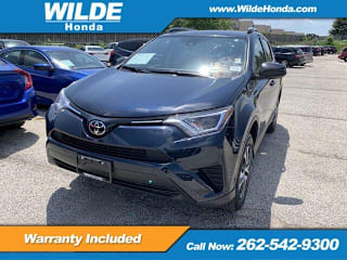 2018 Toyota RAV4 LE JTMBFREV0JJ237938 2018 Toyota RAV4 LE
