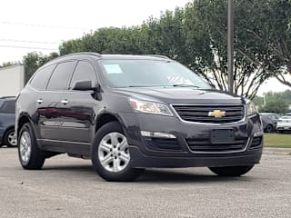 2017 Chevrolet Traverse LS 1GNKRFED1HJ302455 2017 Chevrolet Traverse LS