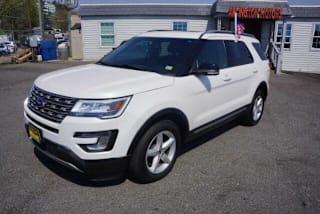 2017 Ford Explorer XLT 1FM5K8D8XHGA55584 2017 Ford Explorer XLT