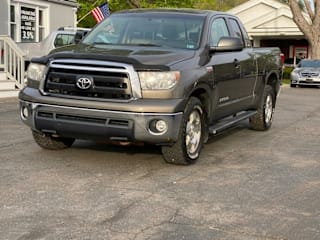 2011 Toyota Tundra Grade 5TFUY5F16BX172714 2011 Toyota Tundra Grade