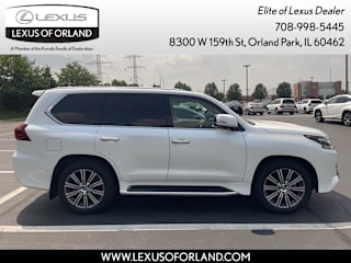 2017 Lexus LX 570 Base JTJHY7AX1H4243737 2017 Lexus LX 570 Base