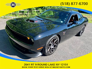 2016 Dodge Challenger 392 HEMI Scat Pack Shaker 2C3CDZFJ5GH299548 2016 Dodge Challenger 392 HEMI Scat Pack Shaker