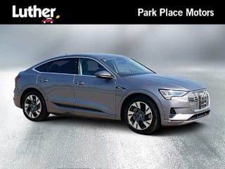 2020 Audi e-tron quattro Premium Plus WA12ABGE0LB035644 2020 Audi e-tron quattro Premium Plus