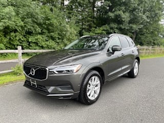 2019 Volvo XC60 T5 Momentum LYV102RK8KB284391 2019 Volvo XC60 T5 Momentum