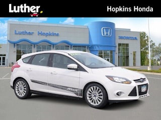 2012 Ford Focus 1FAHP3N25CL451671 2012 Ford Focus