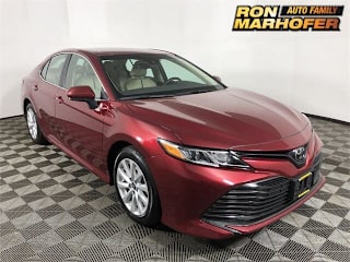 2018 Toyota Camry LE 4T1B11HK4JU619868 2018 Toyota Camry LE