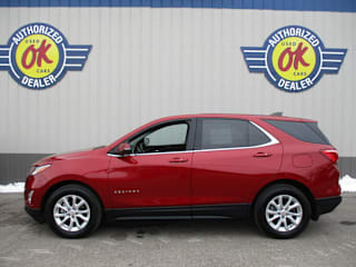 2019 Chevrolet Equinox LT 2GNAXKEV9K6112619 2019 Chevrolet Equinox LT