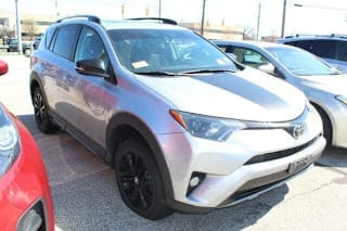 2018 Toyota RAV4 2T3RFREV9JW720263 2018 Toyota RAV4