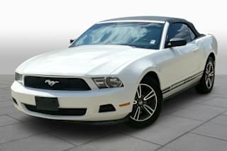2011 Ford Mustang V6 1ZVBP8EM8B5112188 2011 Ford Mustang V6