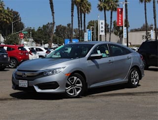 2018 Honda Civic LX 2HGFC2F56JH598075 2018 Honda Civic LX