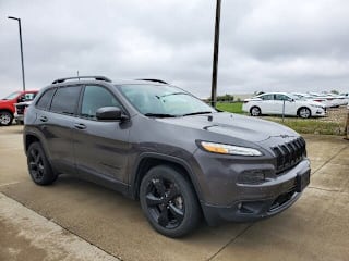 2018 Jeep Cherokee Latitude 1C4PJLCB7JD557346 2018 Jeep Cherokee Latitude