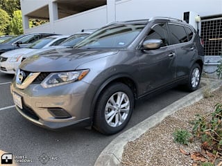 2016 Nissan Rogue SV KNMAT2MT5GP667014 2016 Nissan Rogue SV