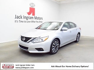 2017 Nissan Altima 1N4AL3AP8HC186430 2017 Nissan Altima