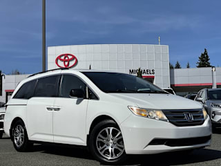 2011 Honda Odyssey 5FNRL5H62BB002325 2011 Honda Odyssey
