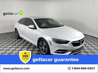 2019 Buick Regal Sportback Preferred II W04GM6SX1K1005084 2019 Buick Regal Sportback Preferred II