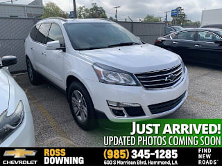 2017 Chevrolet Traverse LT 1GNKRHKD5HJ217022 2017 Chevrolet Traverse LT