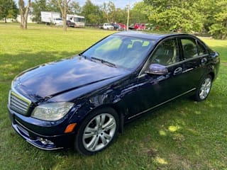 2011 Mercedes-Benz C-Class WDDGF8BB7BR156017 2011 Mercedes-Benz C-Class