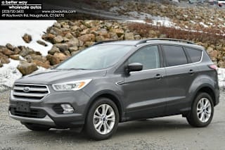 2017 Ford Escape SE 1FMCU9GD4HUE61829 2017 Ford Escape SE