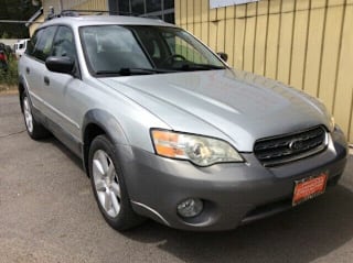 2007 Subaru Outback 2.5i 4S4BP61C477308222 2007 Subaru Outback 2.5i