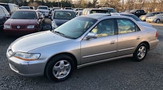 1998 Honda Accord 1HGCG1653WA055306 1998 Honda Accord