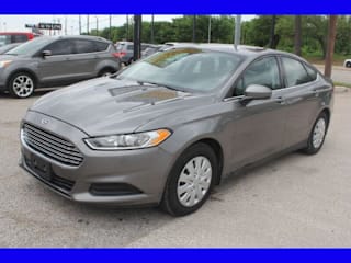 2013 Ford Fusion S 3FA6P0G77DR113027 2013 Ford Fusion S