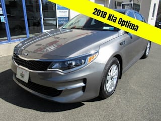 2018 Kia Optima LX 5XXGT4L34JG239652 2018 Kia Optima LX