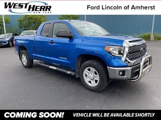 2018 Toyota Tundra SR5 5TFUM5F15JX074932 2018 Toyota Tundra SR5