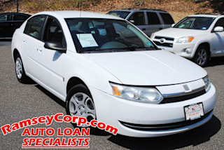 2004 Saturn Ion 2 1G8AJ52F84Z207117 2004 Saturn Ion 2