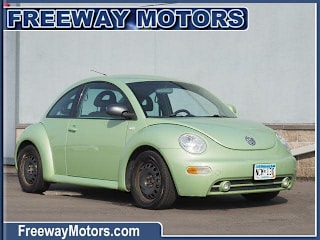 2000 Volkswagen New Beetle 3VWCA21C1YM438272 2000 Volkswagen New Beetle